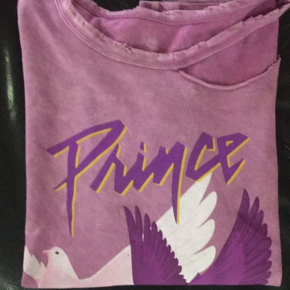 3/$15 Prince Purple Rain When Doves Fly Torn Tee - Picture 7 of 7